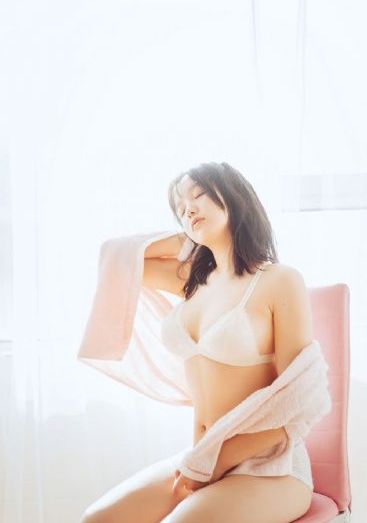 免费看裸体美女自慰网站_BD英语完整在线观看